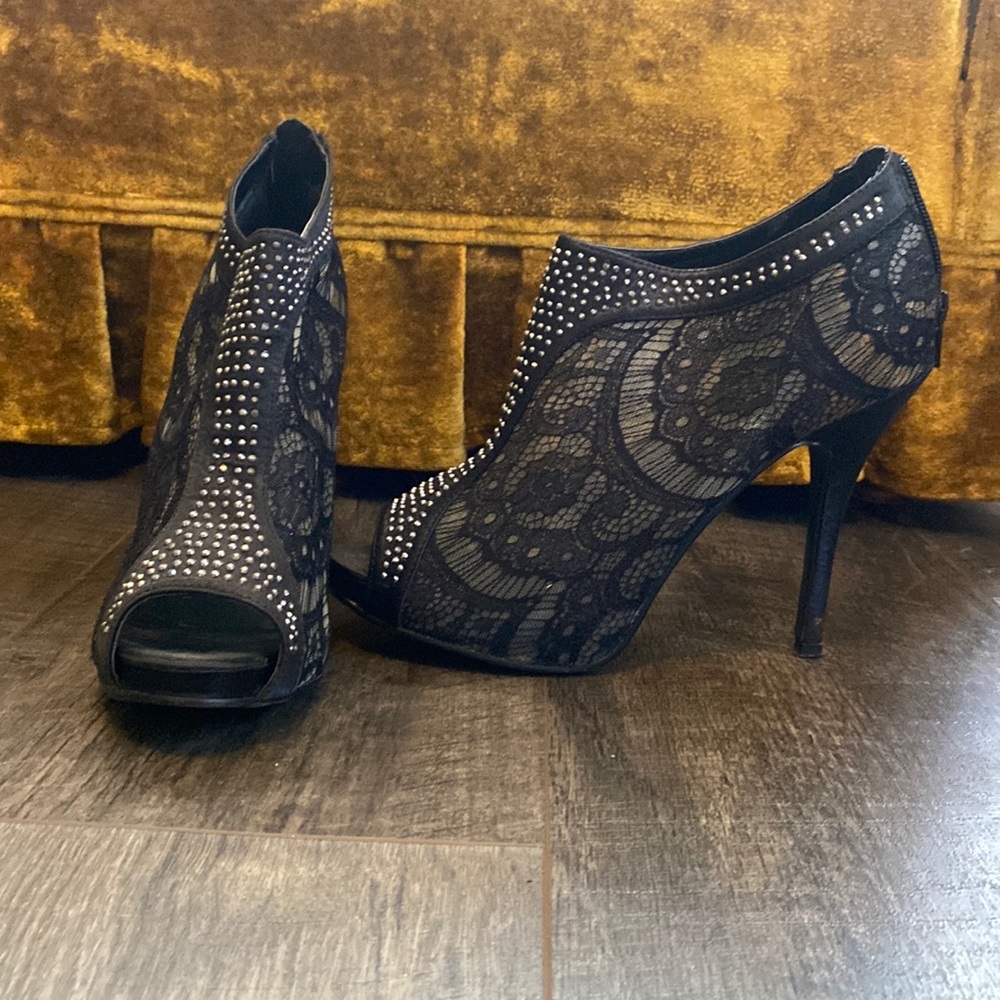 Women’s heels size 8&1/2